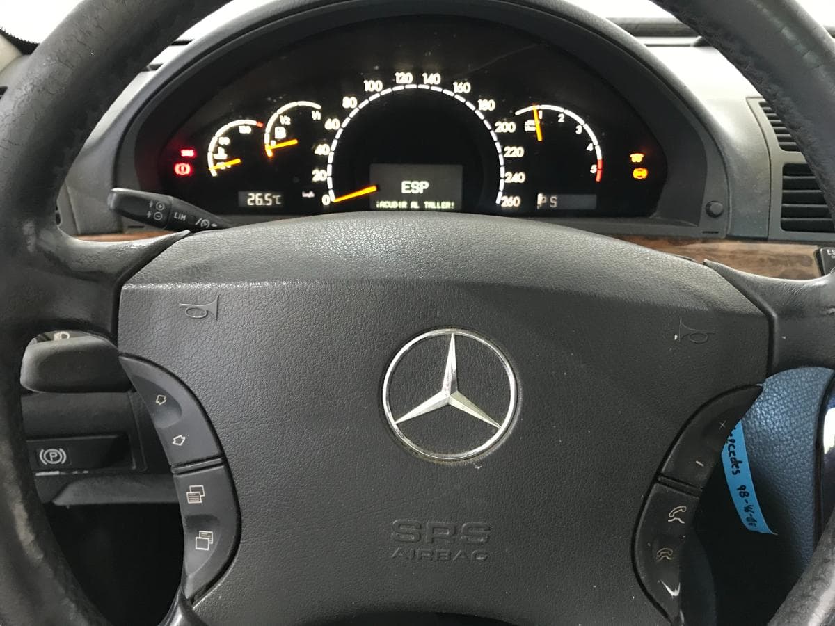 Mercedes-Benz S320 CDI · Ano 2000 — imagen 38