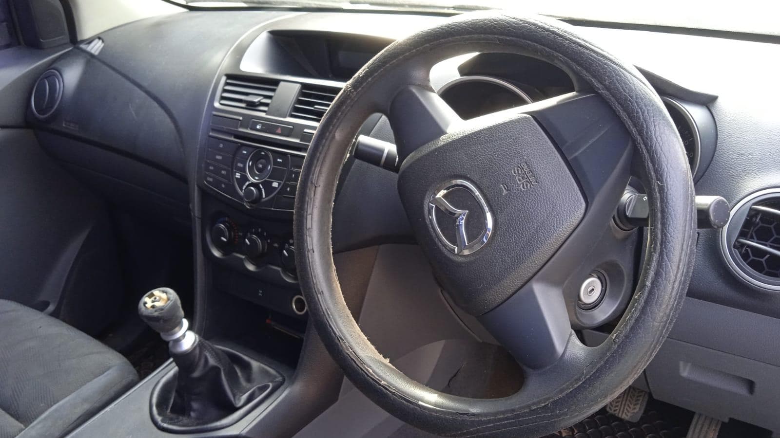 MAZDA BT 50 · — imagem 5