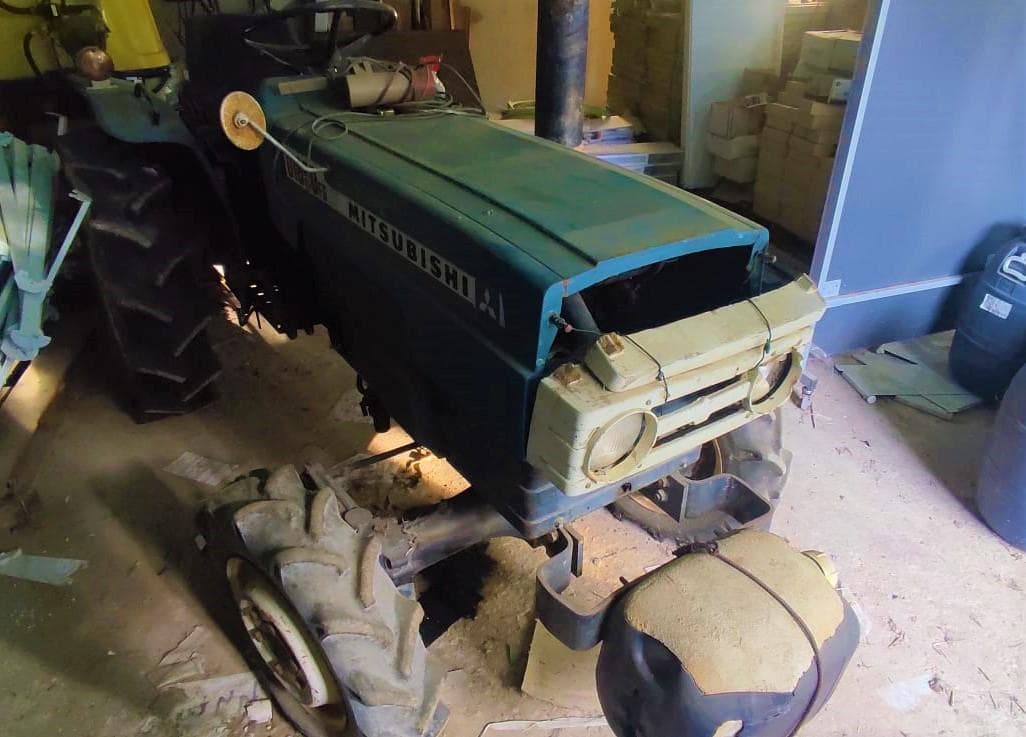 Trator agrícola Mitsubishi D1650FD — imagem 1