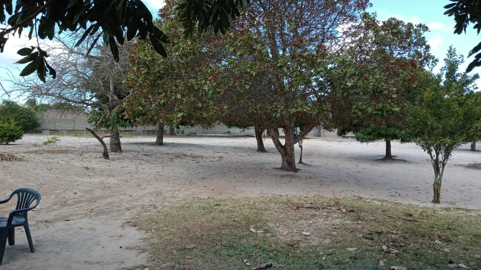 Infraestruturas em terreno  com 7500m2 — imagen 9