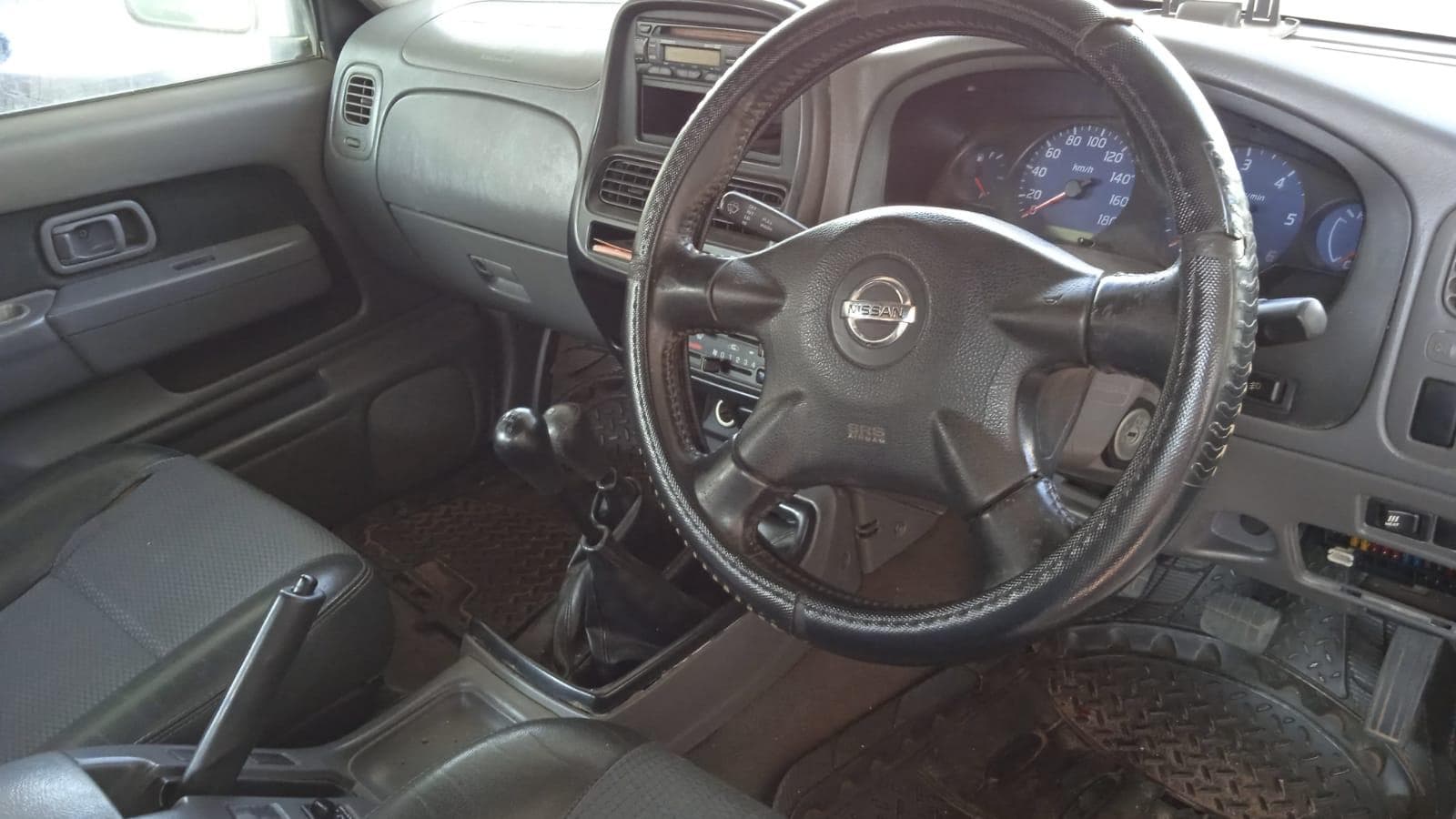 Nissan Hardbody NP300 · — imagen 3