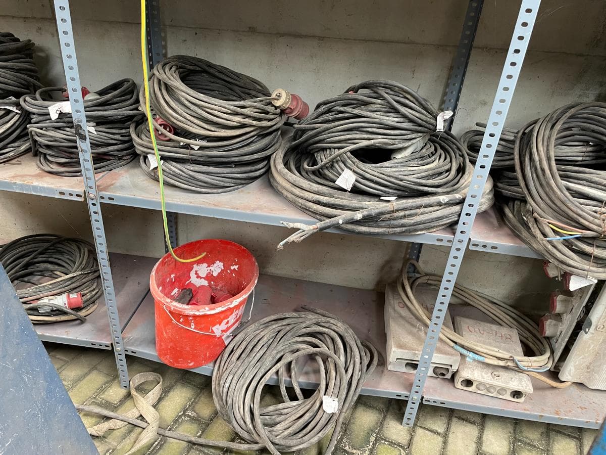 Material Diverso — image 5