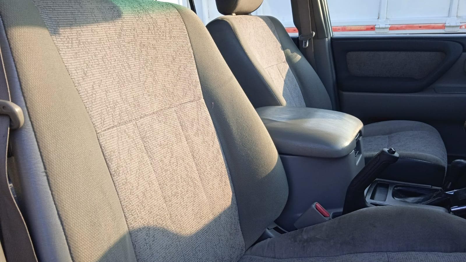 Toyota Landcruiser · — imagem 2