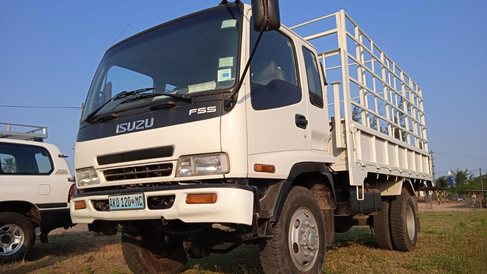 Isuzu ·