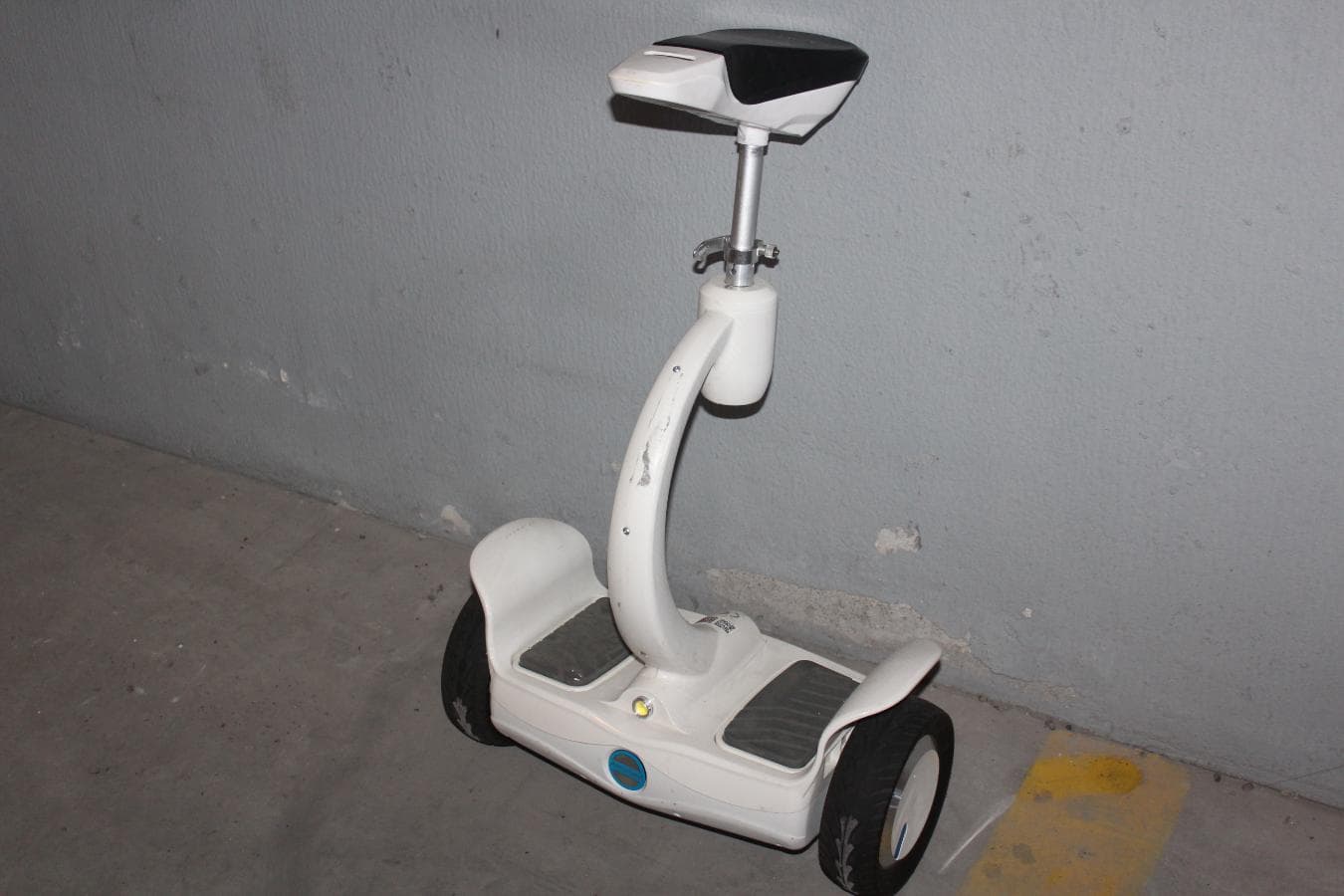 Segway 'Airwheel S8 Mini' — imagem 6