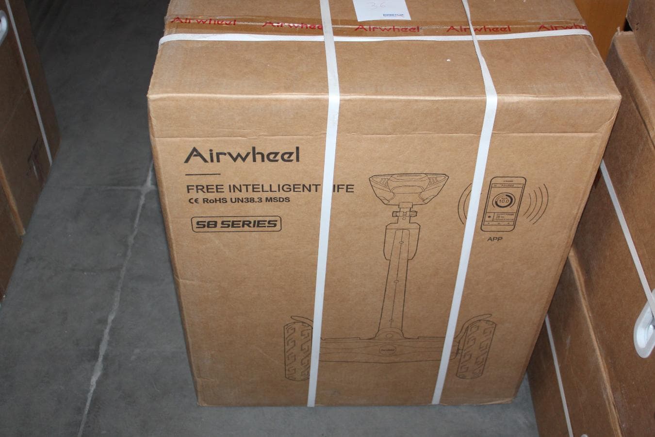 Segway 'Airwheel S8 Series' — image 10