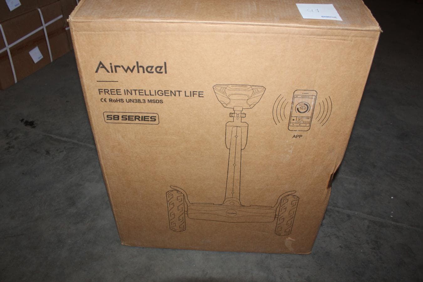 Segway 'Airwheel S8 Series' — image 9
