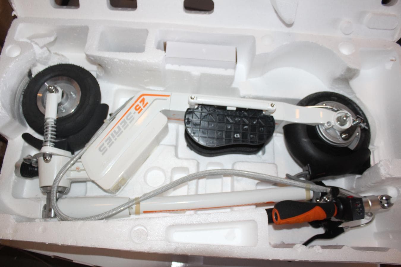 Trotinete elétrica 'Airwheel Z5' — imagem 6