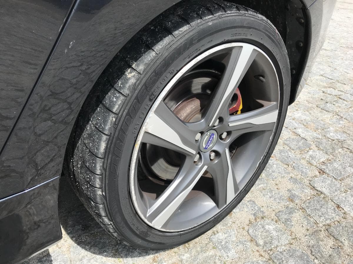 Volvo V60 D3 · Ano 2012 — imagem 17