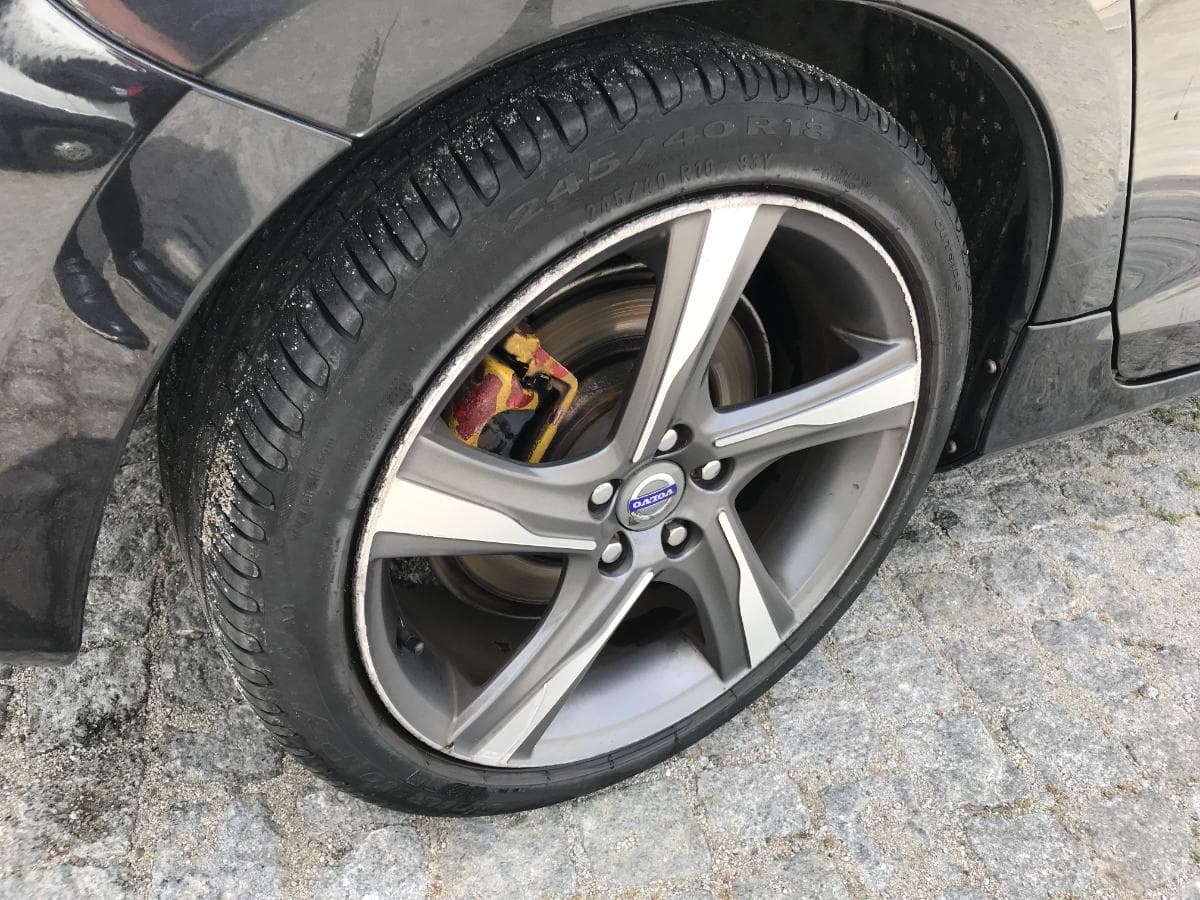 Volvo V60 D3 · Ano 2012 — imagem 18