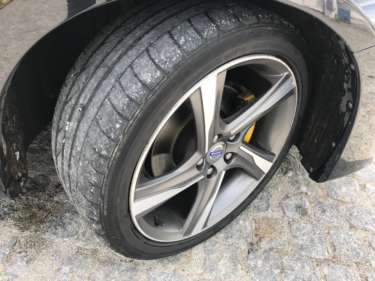 Volvo V60 D3 · Ano 2012 — imagem 20