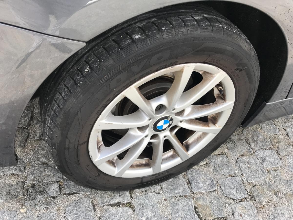BMW 318 2.0D Touring · Ano 2014 — imagen 12