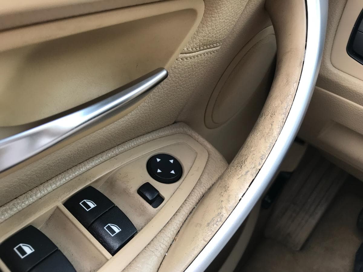 BMW 318 2.0D Touring · Ano 2014 — imagen 34