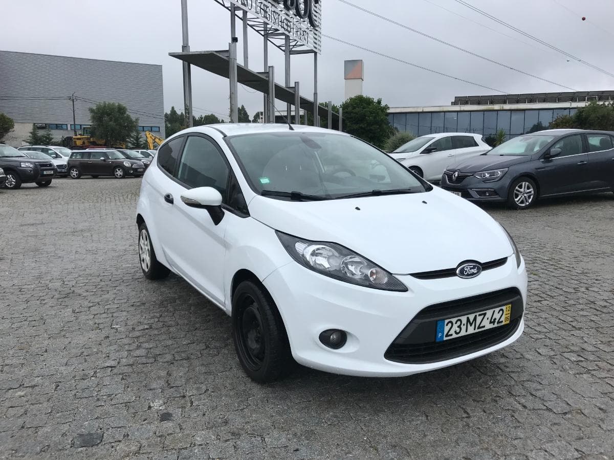 Ford Fiesta 1.4TDCI · Ano 2012 — image 1