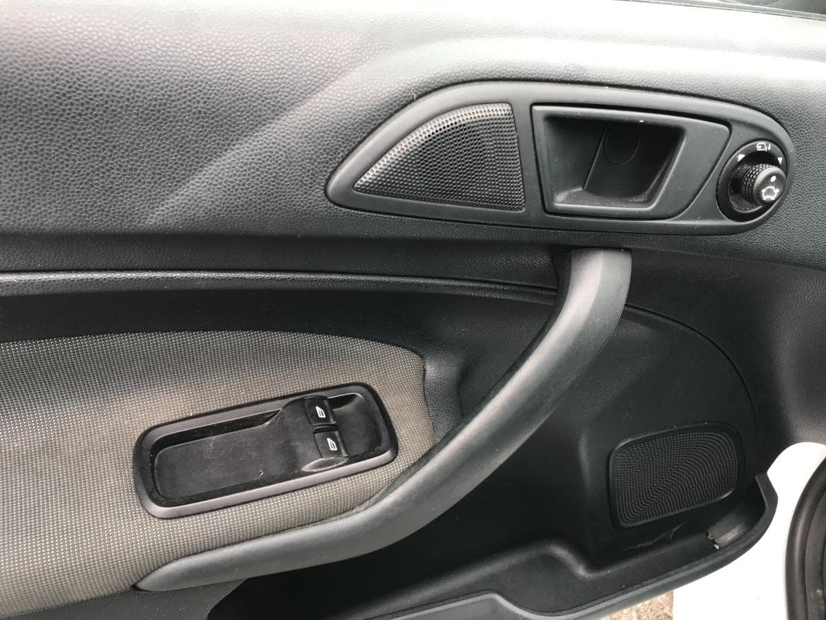 Ford Fiesta 1.4TDCI · Ano 2012 — image 26