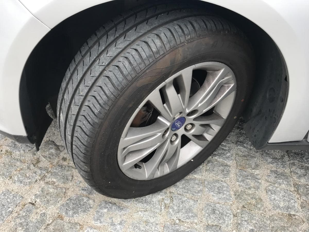 Ford Focus 1.6TDCI · Ano 2011 — image 14