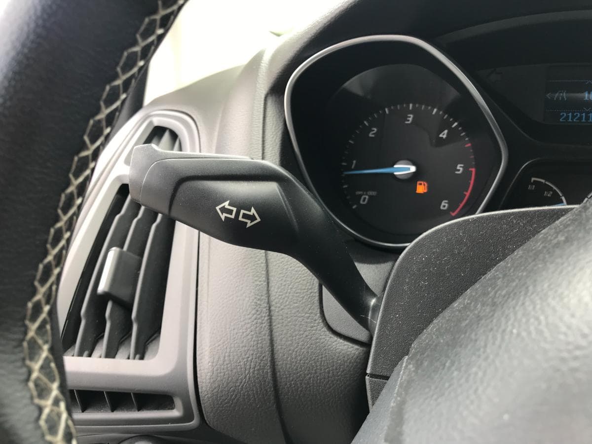 Ford Focus 1.6TDCI · Ano 2011 — image 31