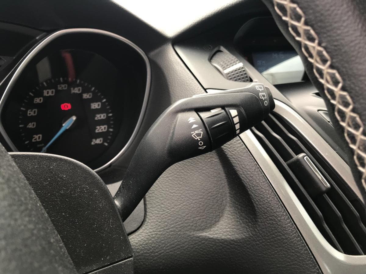 Ford Focus 1.6TDCI · Ano 2011 — image 33