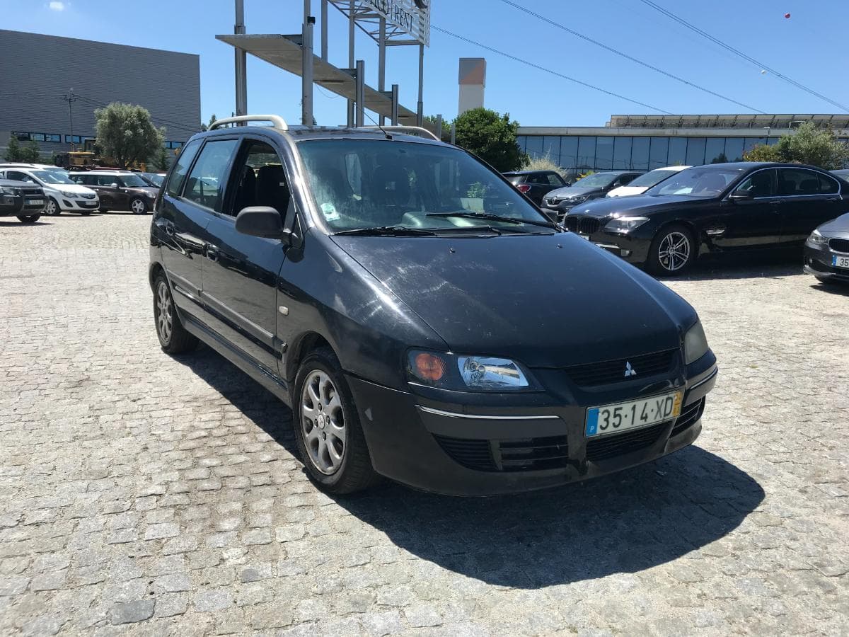 Mitsubishi SpaceStar 1.9DI-D · Ano 2004 — imagem 1