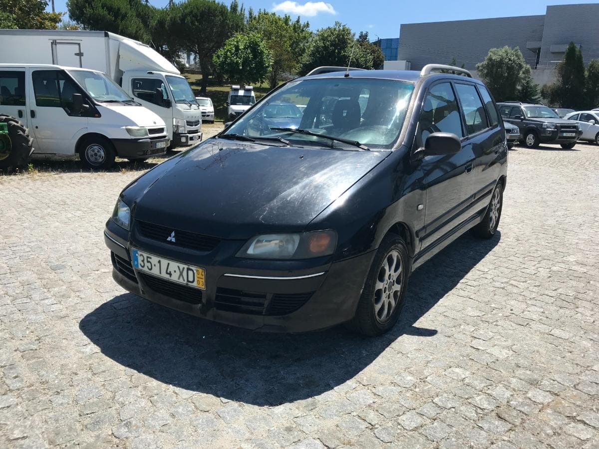 Mitsubishi SpaceStar 1.9DI-D · Ano 2004 — imagem 3