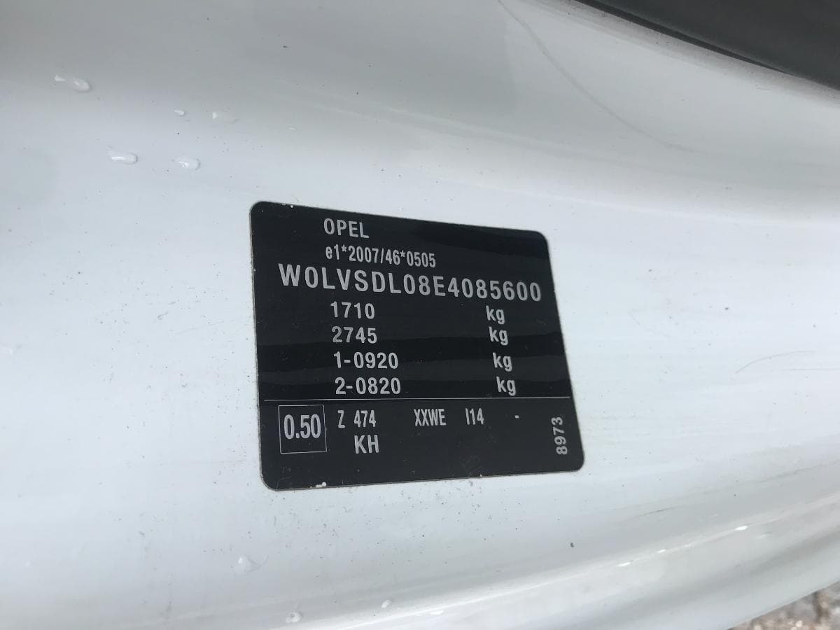Opel Corsa 1.3CDTI · Ano 2013 — imagem 10