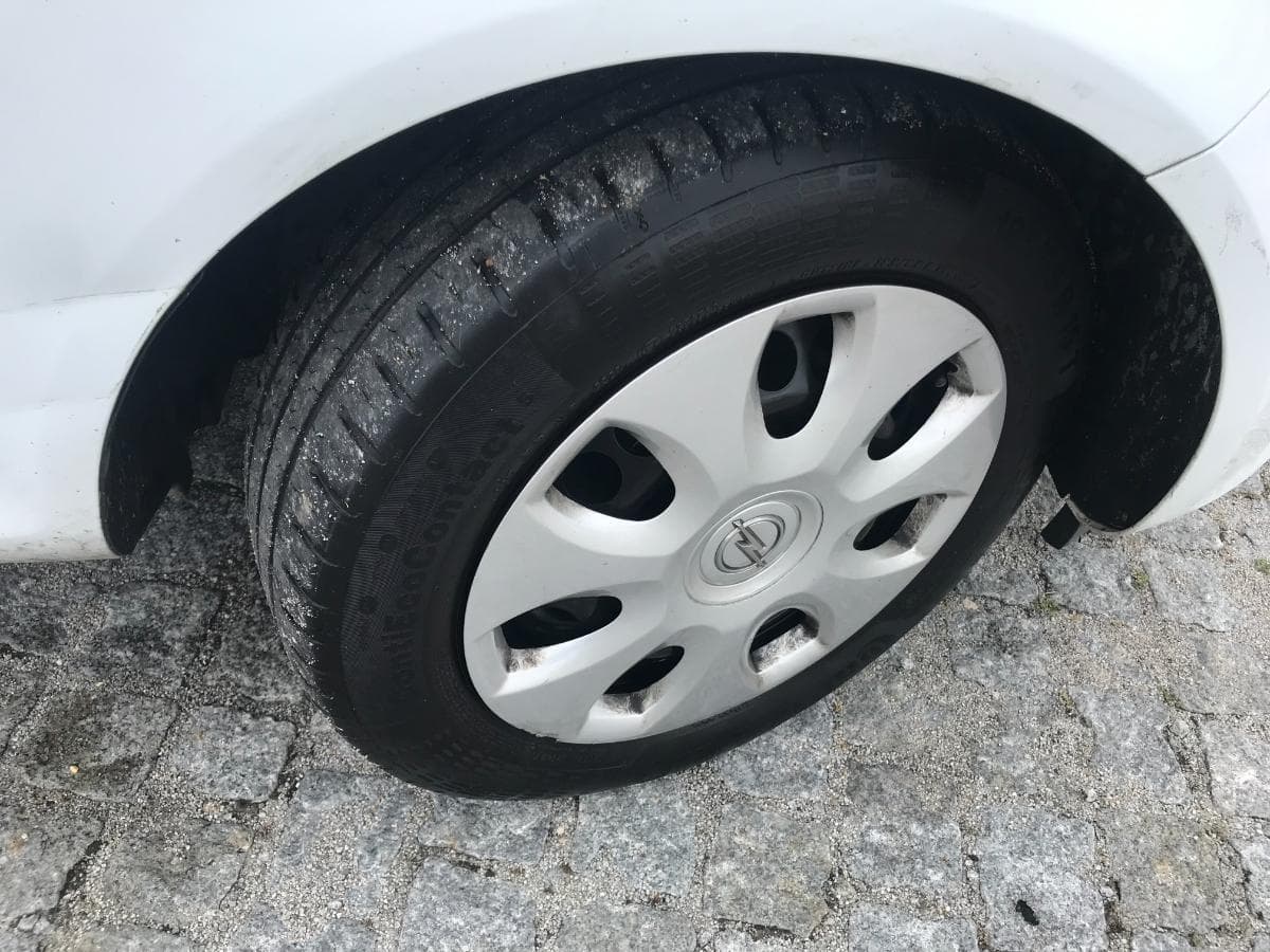 Opel Corsa 1.3CDTI · Ano 2013 — imagem 16