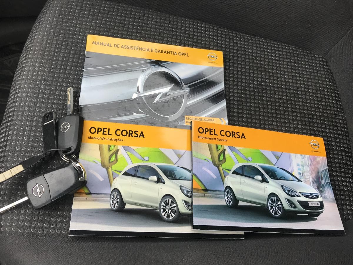 Opel Corsa 1.3CDTI · Ano 2013 — imagem 33
