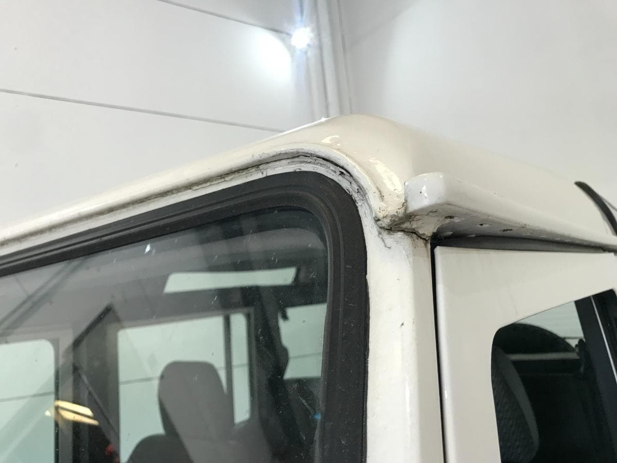 Land Rover Defender 110 300 TDi · 9 lugares · Ano 1997 — imagem 12