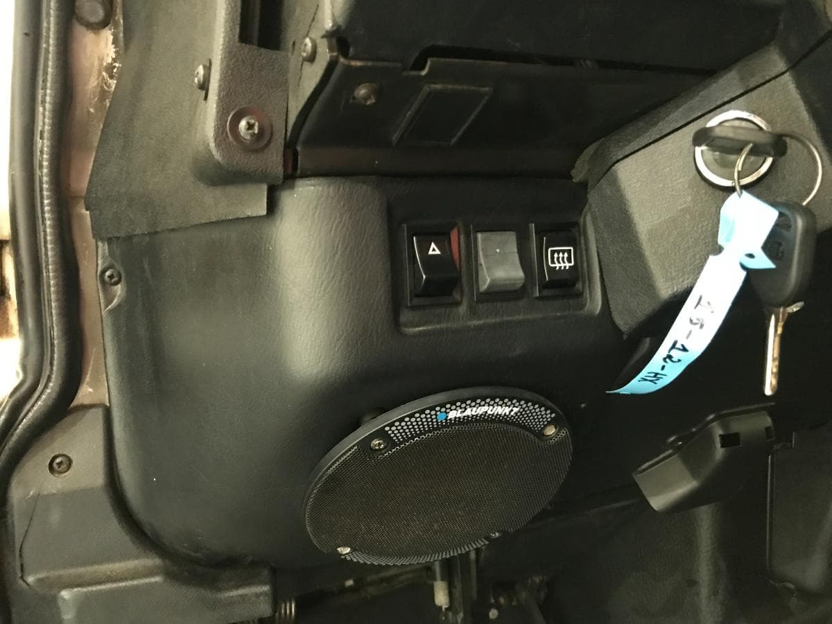Land Rover Defender 110 300 TDi · 9 lugares · Ano 1997 — imagem 30
