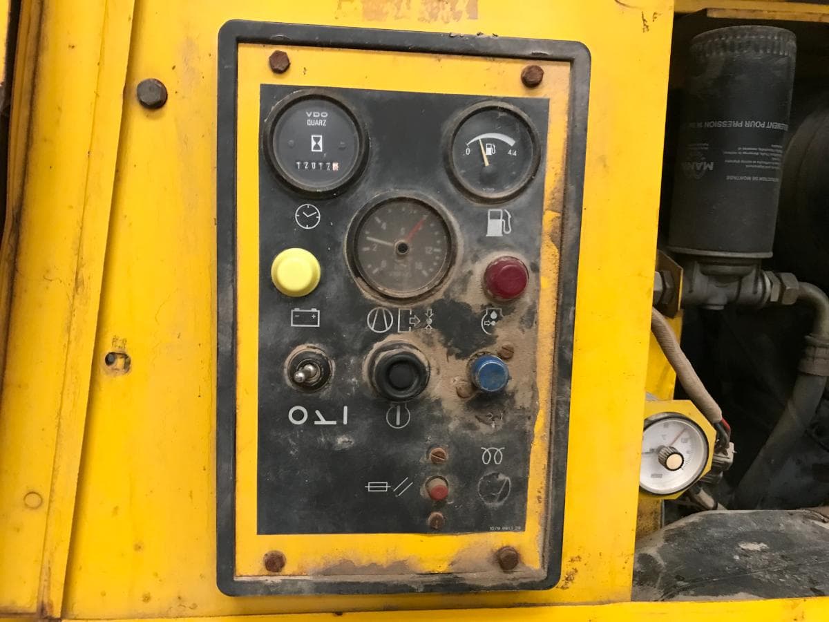Compressor Atlas Copco XA 125 — imagem 6