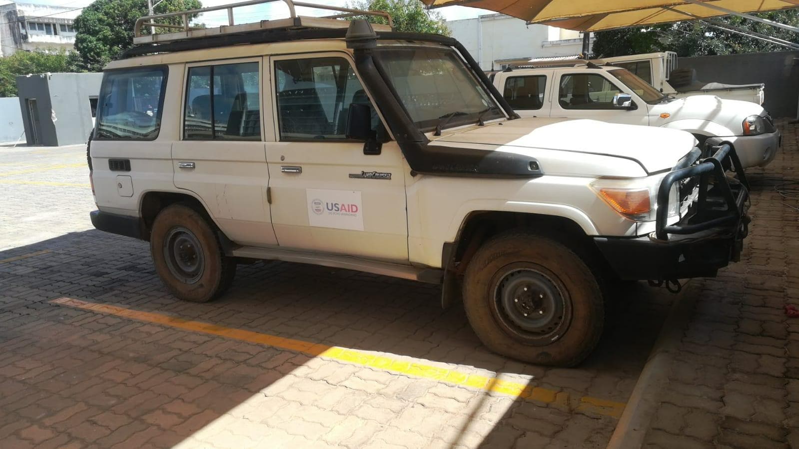 Toyota Landcruiser · — imagem 3