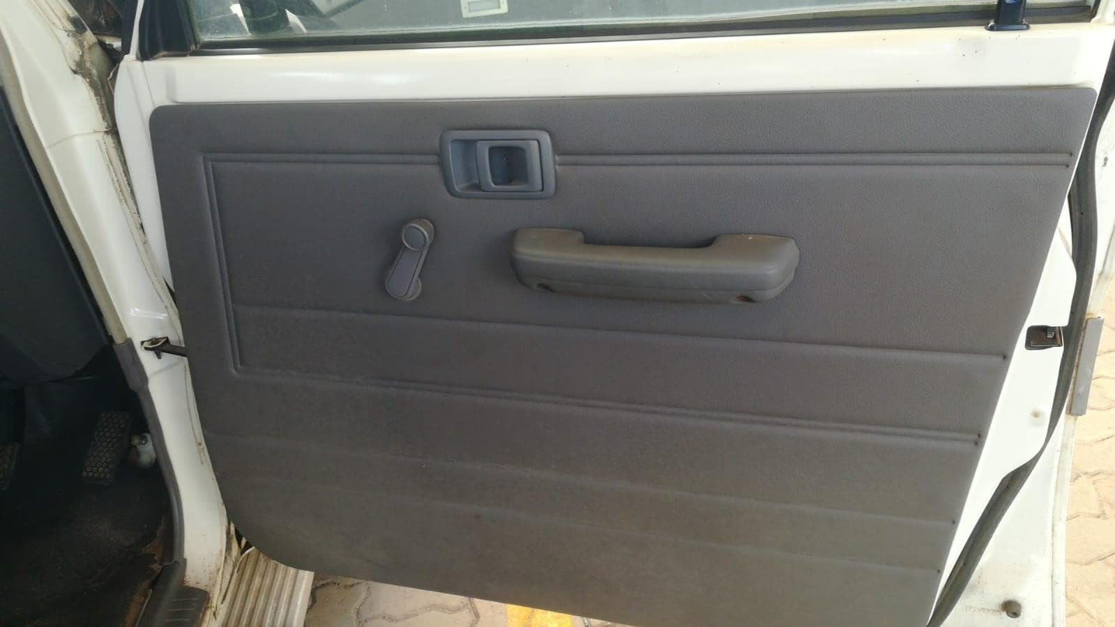 Toyota Landcruiser · — imagem 9