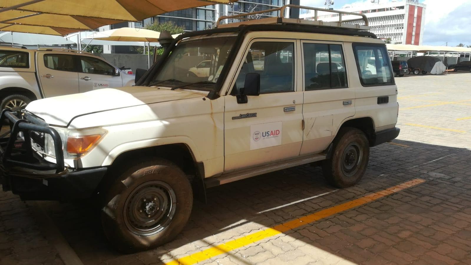 Toyota Landcruiser · — imagem 1