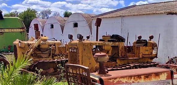 Tratores de Rastos — imagem 1