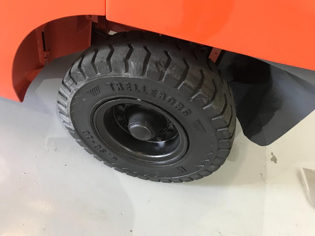Empilhador Toyota 3500 KG · Gás — imagem 8