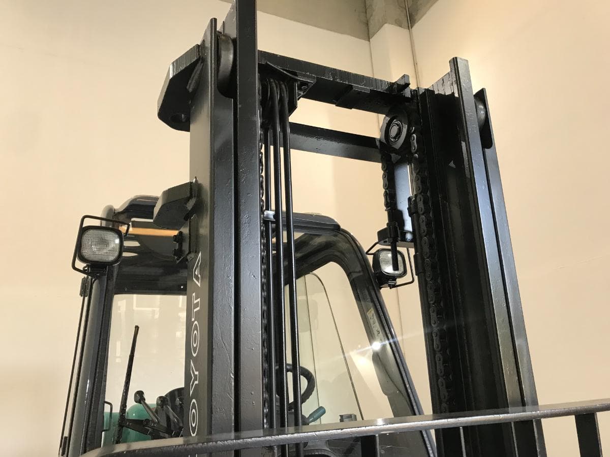 Empilhador Toyota 3500 KG · Gás — imagem 6