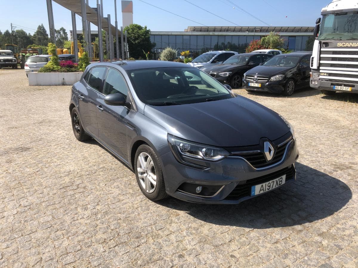 Renault Mégane 1.5DCI · Ano 2017 — imagem 1