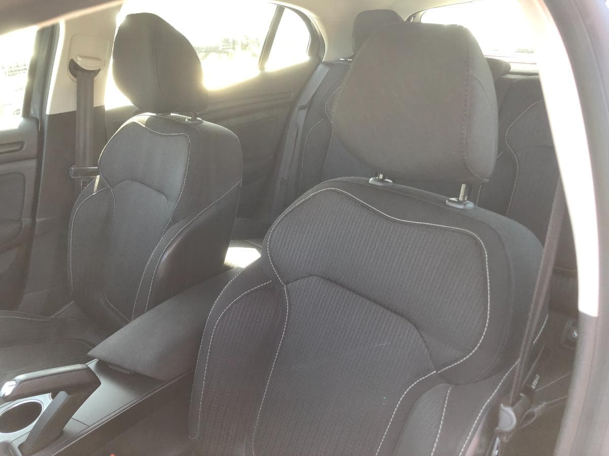 Renault Mégane 1.5DCI · Ano 2017 — imagem 20