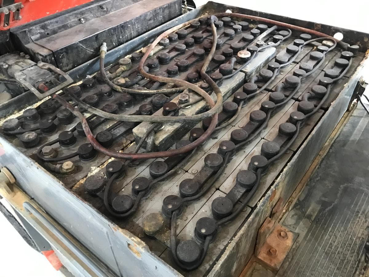 Empilhador Toyota 25 · Elétrico — imagem 8