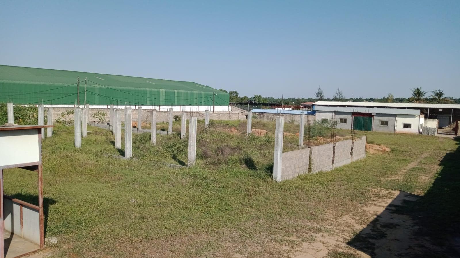 Infraestruturas em terreno com 7500m² · — imagem 5