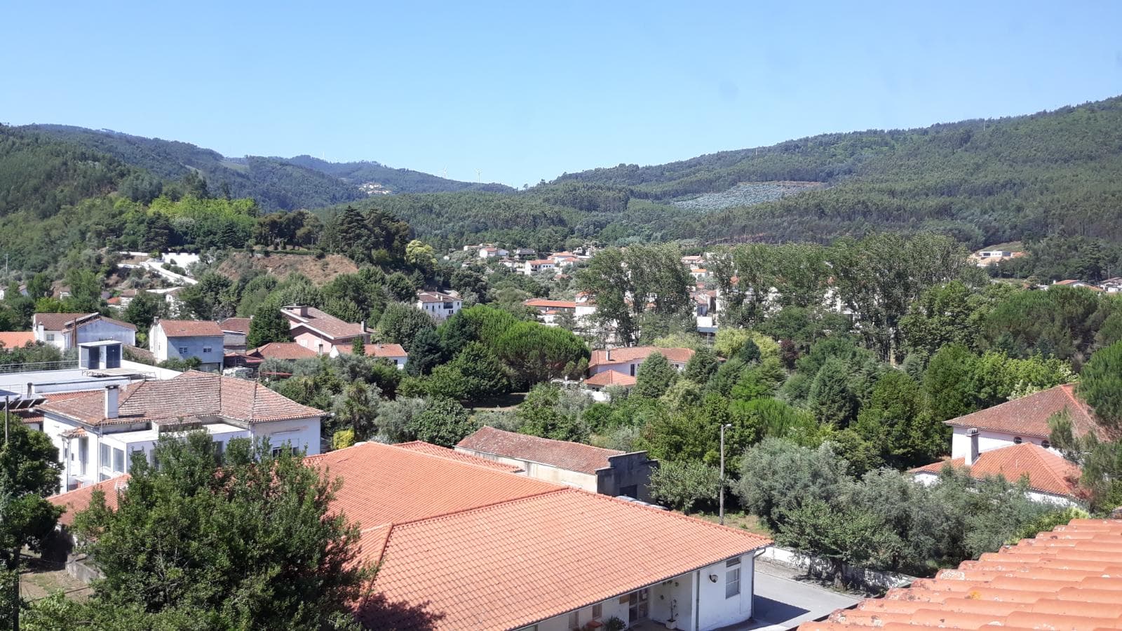 Apartamento T4 · Góis, Coimbra — image 17