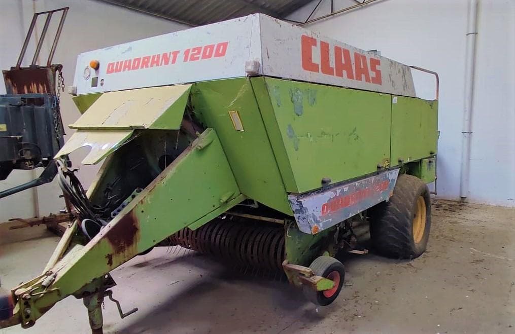 Enfardadeira Claas Quadrant 1200 — imagem 1
