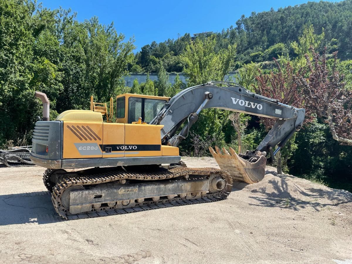 Escavadora Rastos Volvo EC 280 — imagem 3