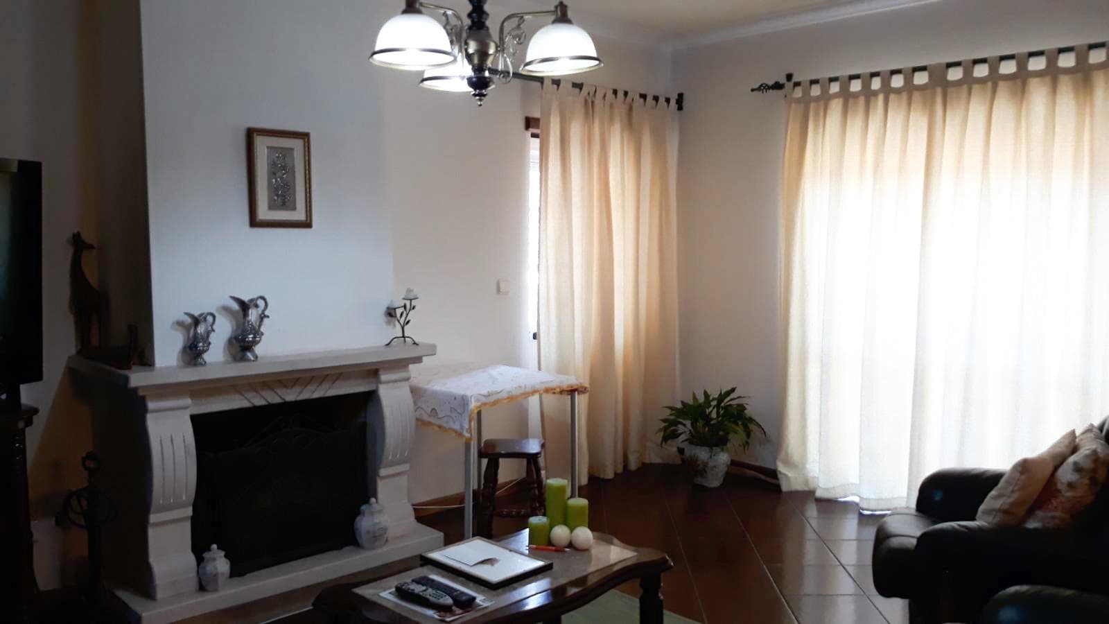 Apartamento T4 · Góis, Coimbra — image 8