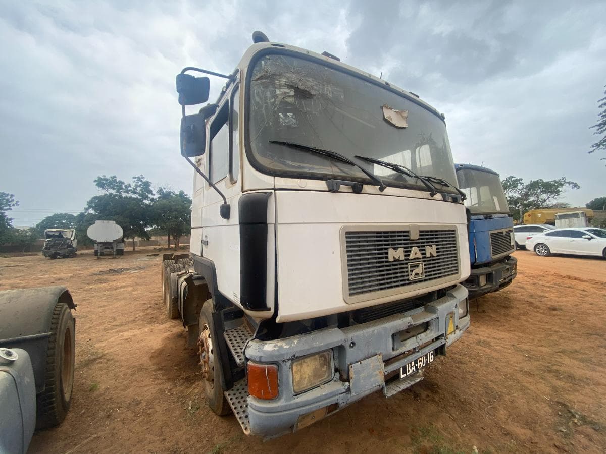 Camião Trator MAN 633DFS 6x4 — imagen 7