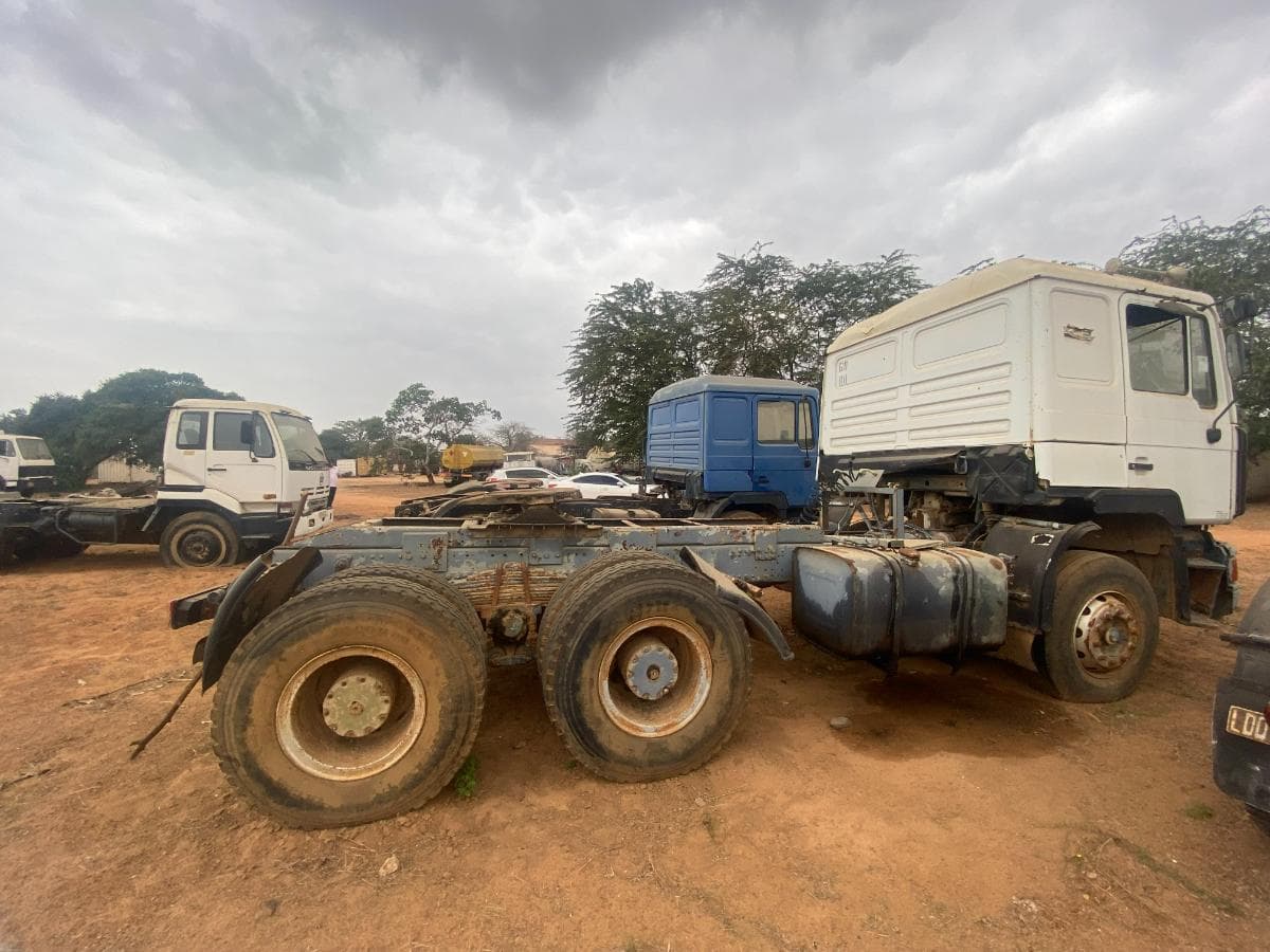 Camião Trator MAN 633DFS 6x4 — imagen 5