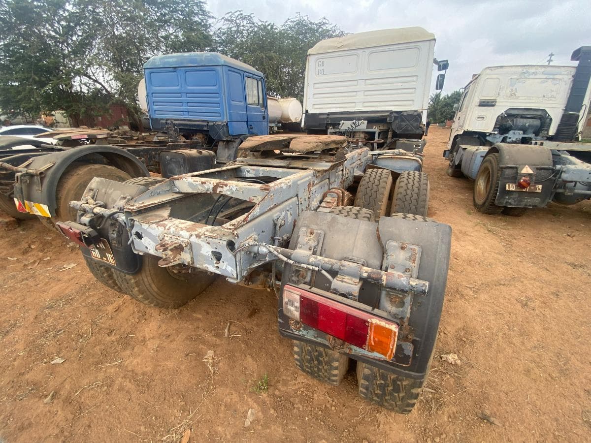 Camião Trator MAN 633DFS 6x4 — imagen 10