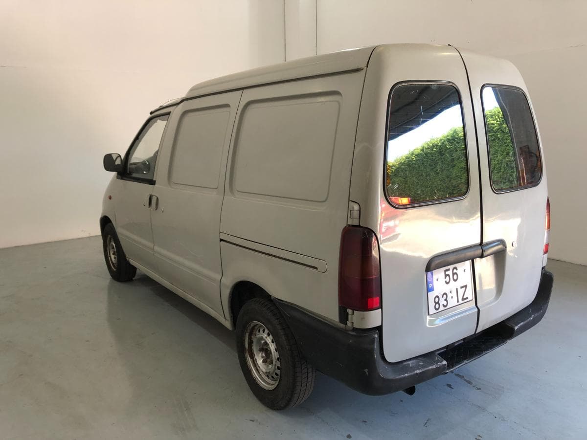 Nissan Vanette · Ano 1997 — image 6
