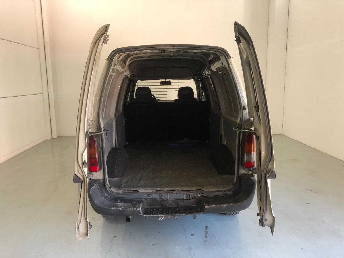 Nissan Vanette · Ano 1997 — image 7