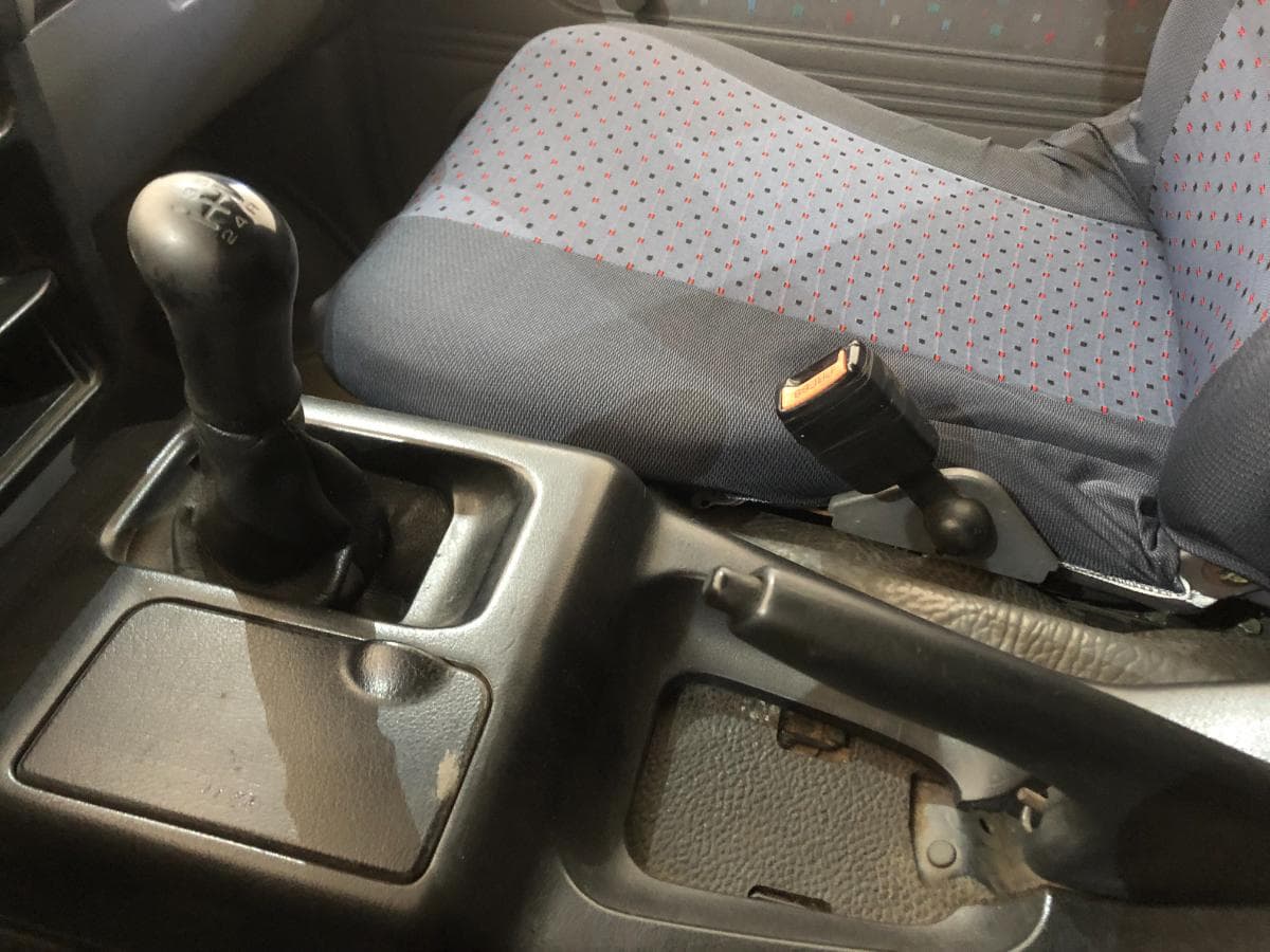 Nissan Vanette · Ano 1997 — image 32